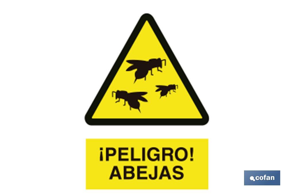 Peligro Abejas. El diseño de la señal puede variar, pero en ningún caso se variará el significado de la misma.